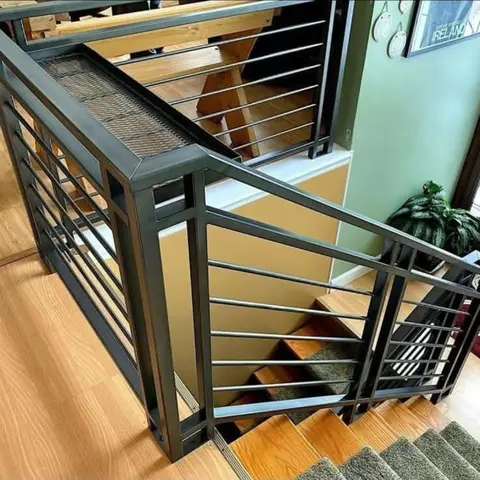 Barandillas, rejas y escaleras
